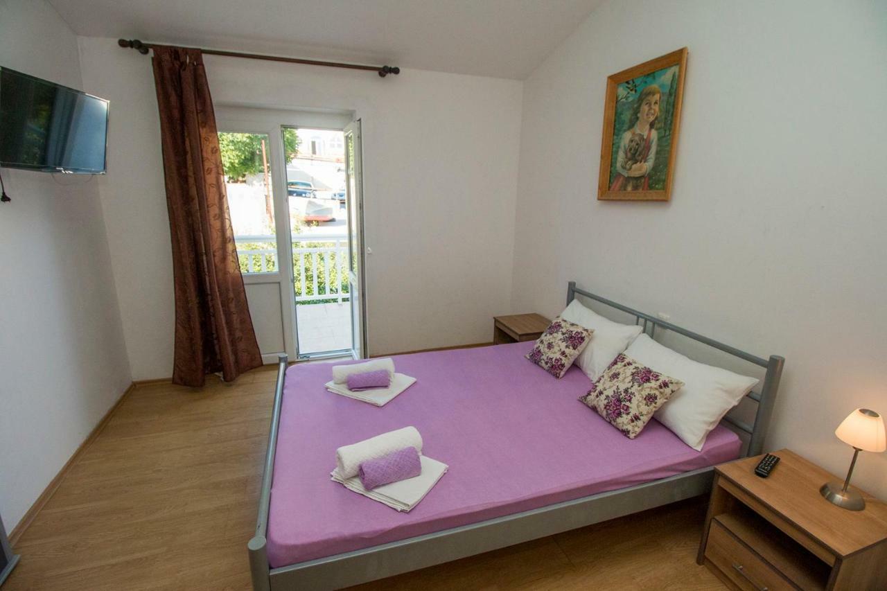 Mrkonjic Branko & Marija Apartmani Omis Exterior photo