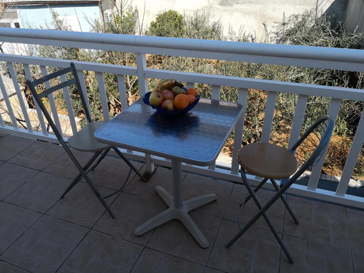 Mrkonjic Branko & Marija Apartmani Omis Exterior photo